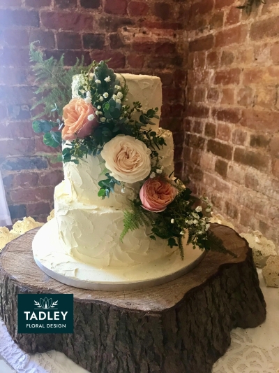 Peach & Cream Roses Cake Flowers