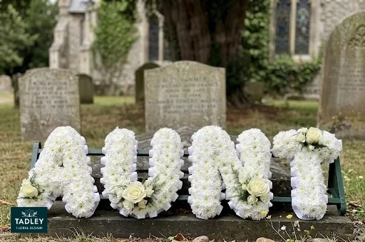 AUNT Letters With White Ribbon